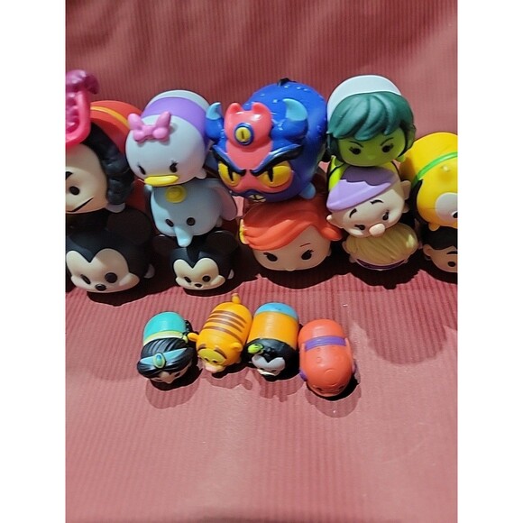Disney & etc Tsum Tsum Mini Figures Lot 20+ - Picture 6 of 14